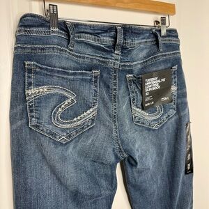 NWT Silver Jeans Co. Elyse Comfort Fit Mid Rise Bootcut Women's Jeans